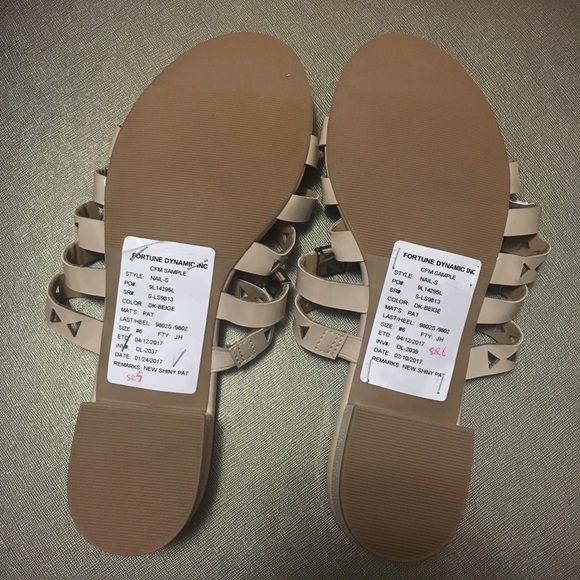 NUDE SANDALS WITH 5 DECORATIVE STRAPS - Picture 6 of 6